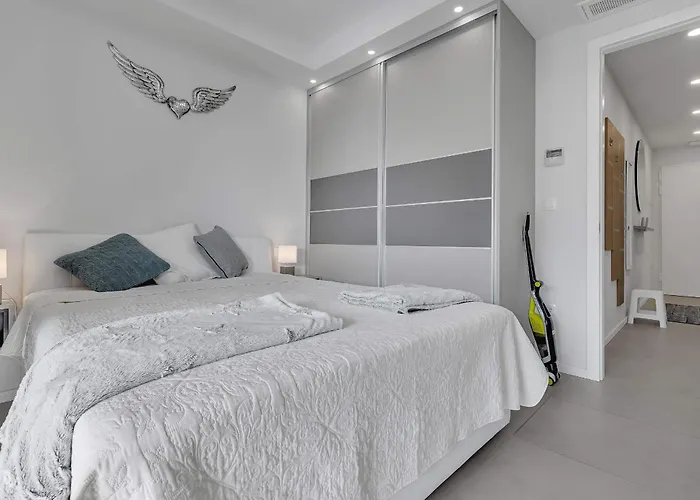 Todalmatia Seafront Apartman